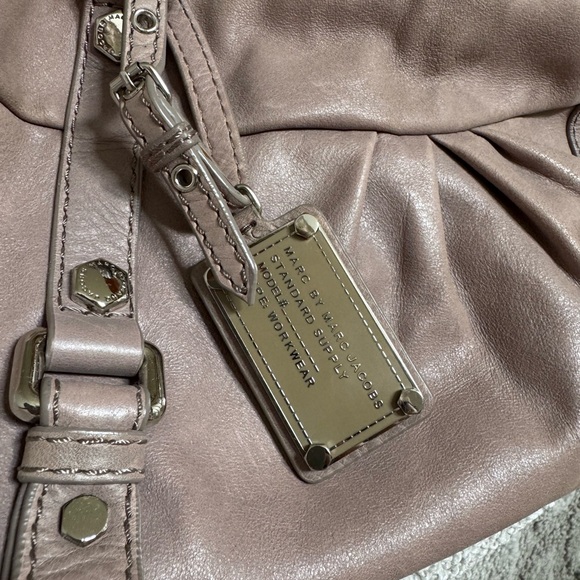 MARC BY MARC JACOBS Classic Q Groovee Satchel - Picture 8 of 16